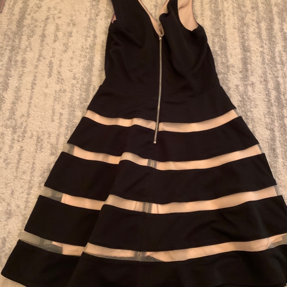 Party dress - Picture 2 of 4